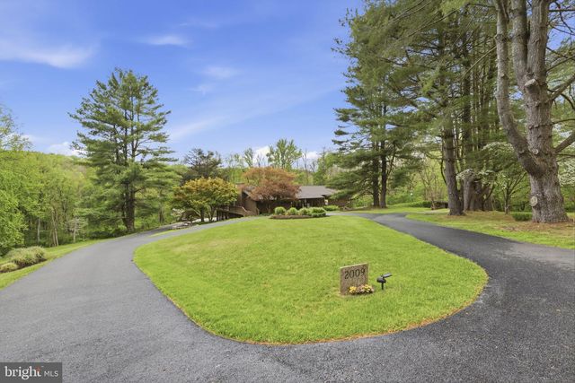 2009 WILSON RD, White Hall, MD 21161