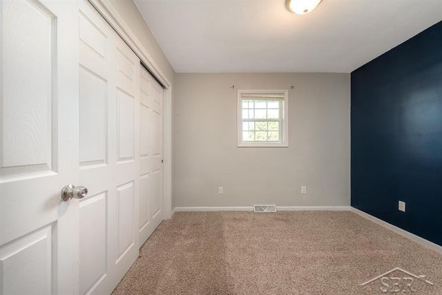 921 S Romanda Street, Midland, MI 48640