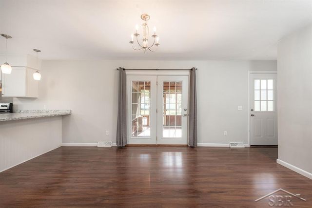 921 S Romanda Street, Midland, MI 48640