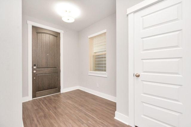 705 Strawberry Pines Court, Houston, TX 77009