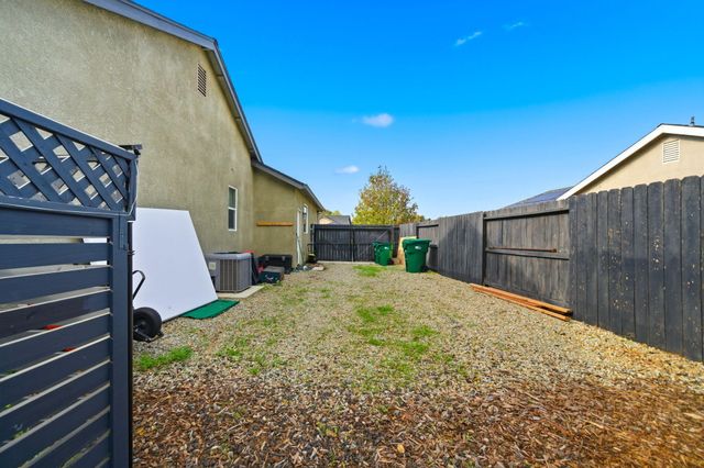 20306 Mulholland Ridge Drive, Anderson, CA 96007