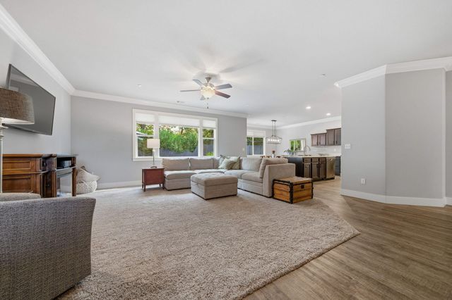 20306 Mulholland Ridge Drive, Anderson, CA 96007