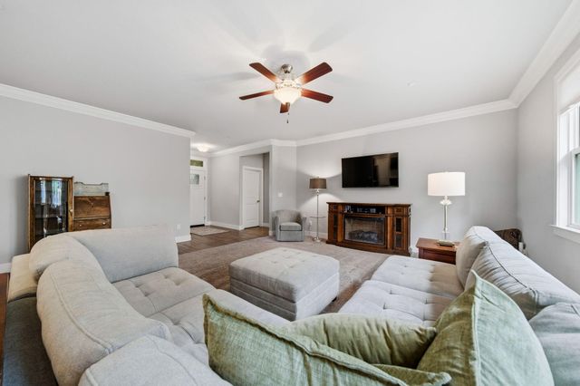 20306 Mulholland Ridge Drive, Anderson, CA 96007