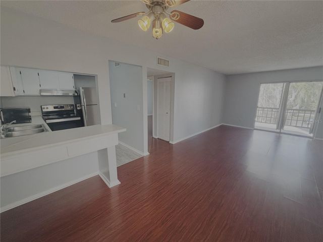 6519 W NEWBERRY ROAD 1209, Gainesville, FL 32607