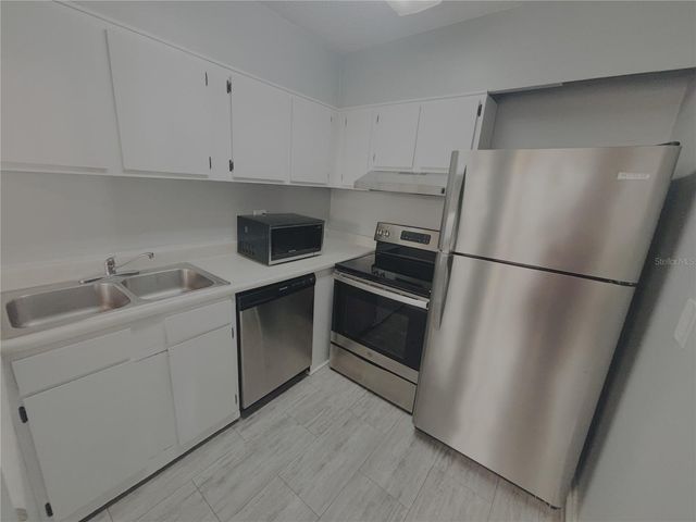 6519 W NEWBERRY ROAD 1209, Gainesville, FL 32607