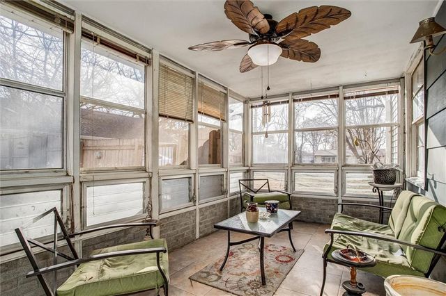 1705 SW Mcarthur Street, Blue Springs, MO 64015