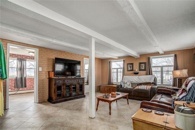 1705 SW Mcarthur Street, Blue Springs, MO 64015