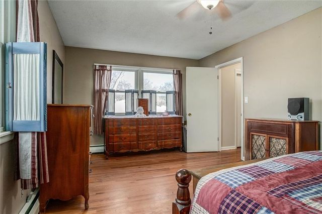 1705 SW Mcarthur Street, Blue Springs, MO 64015