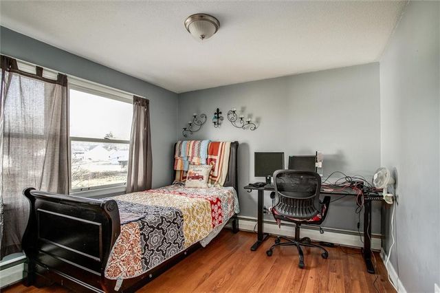 1705 SW Mcarthur Street, Blue Springs, MO 64015
