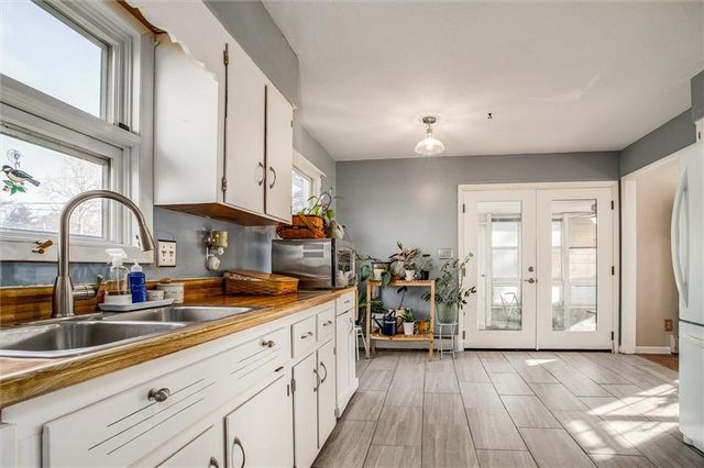 1705 SW Mcarthur Street, Blue Springs, MO 64015