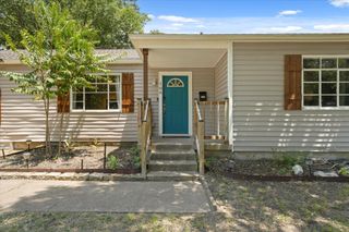 106 Nichols Street, Irving, TX 75060