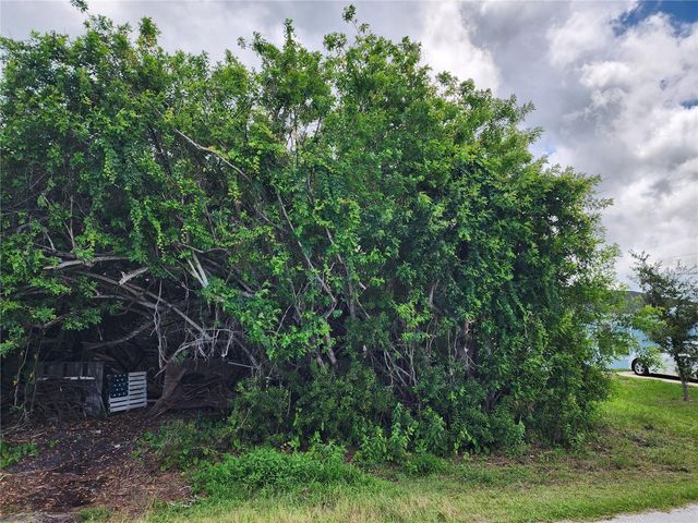11256 PENDLETON AVENUE, Englewood, FL 34224