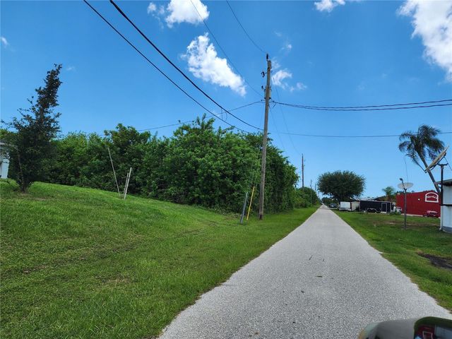 11256 PENDLETON AVENUE, Englewood, FL 34224