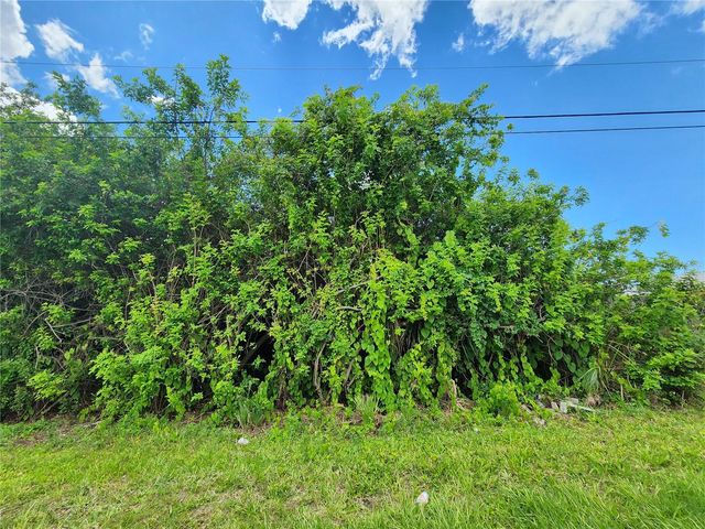 11256 PENDLETON AVENUE, Englewood, FL 34224