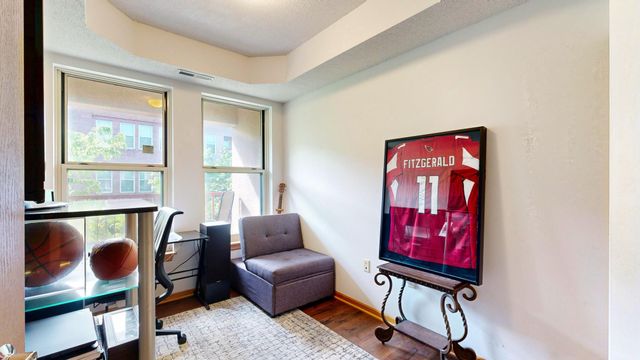 560 N 2nd Street 300, Minneapolis, MN 55401