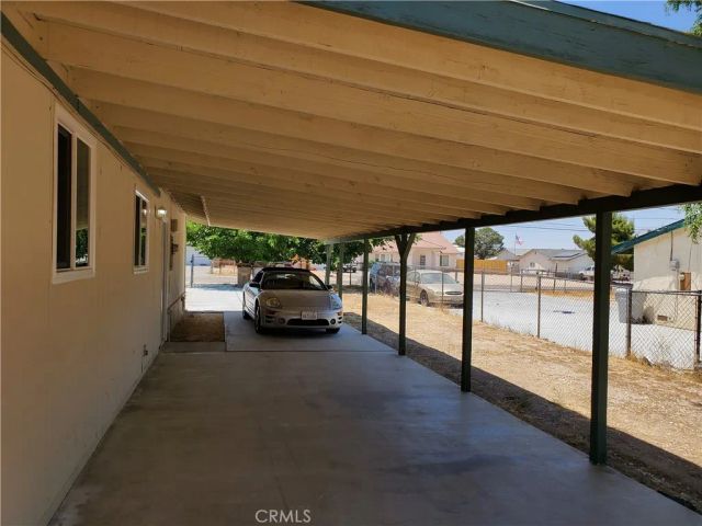 9593 Delmar, Hesperia, CA 92345