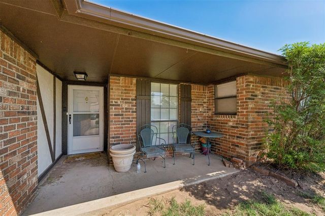 8805 NW 83rd Street, Oklahoma City, OK 73132