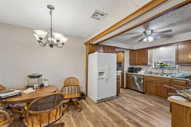 8805 NW 83rd Street, Oklahoma City, OK 73132