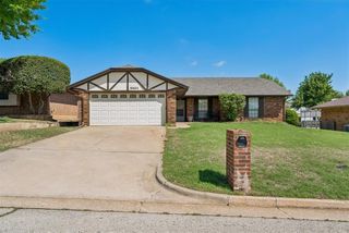 8805 NW 83rd Street, Oklahoma City, OK 73132