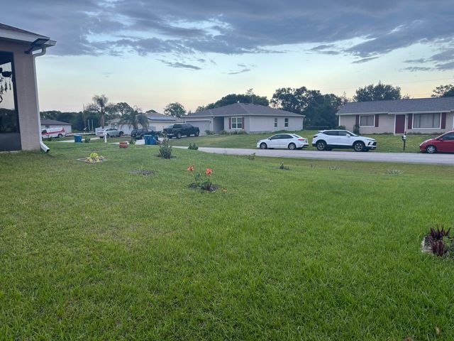 1598 Leeward Avenue SE, Palm Bay, FL 32909
