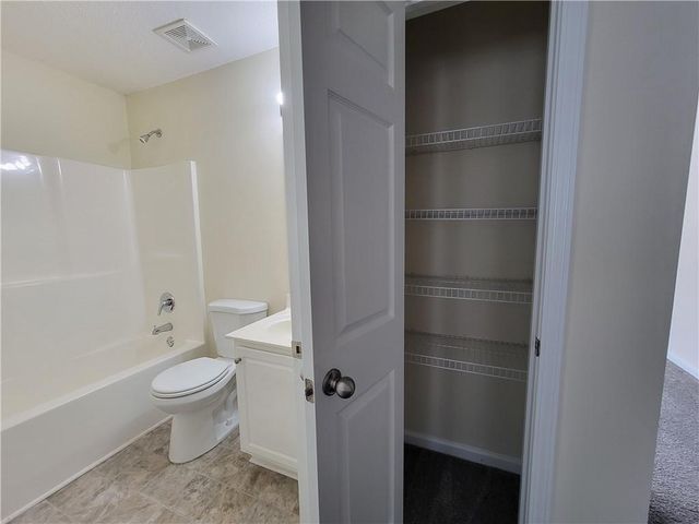 910 Franklin Mill Trace, Loganville, GA 30052