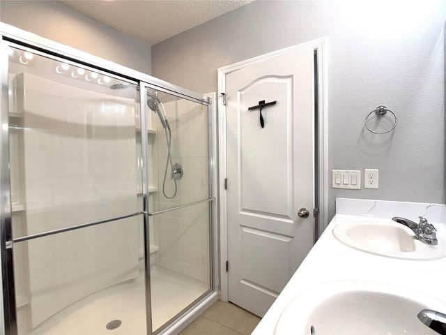 447 ARBOR LAKES DRIVE, Davenport, FL 33896