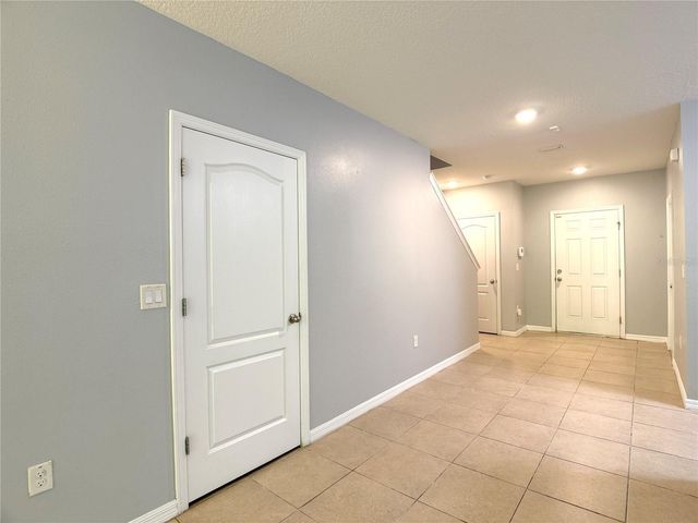 447 ARBOR LAKES DRIVE, Davenport, FL 33896