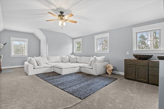 8006 Rose Ridge Pvt LN, Fairview, TN 37062