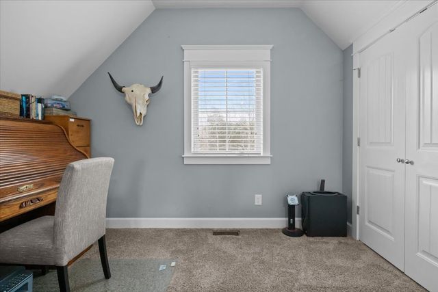 8006 Rose Ridge Pvt LN, Fairview, TN 37062