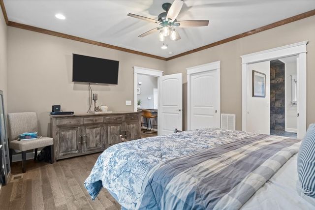 8006 Rose Ridge Pvt LN, Fairview, TN 37062