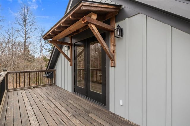 8006 Rose Ridge Pvt LN, Fairview, TN 37062