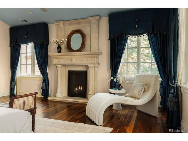 350 Eudora St, Denver, CO 80220