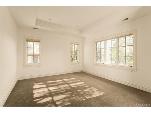 350 Eudora St, Denver, CO 80220