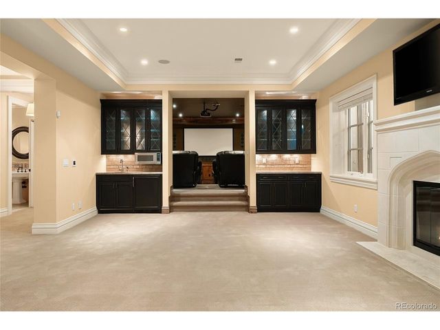 350 Eudora St, Denver, CO 80220