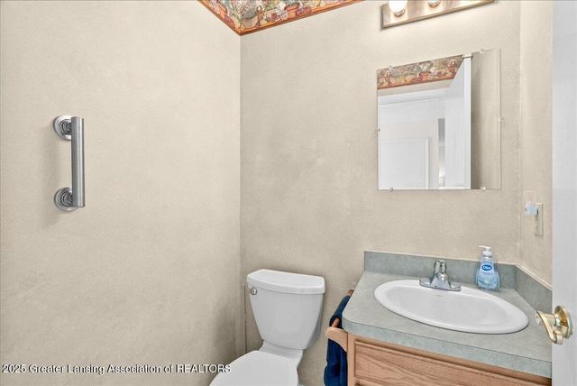 1114 Timbercreek Drive 41, Grand Ledge, MI 48837