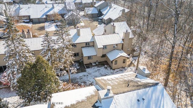 1114 Timbercreek Drive 41, Grand Ledge, MI 48837