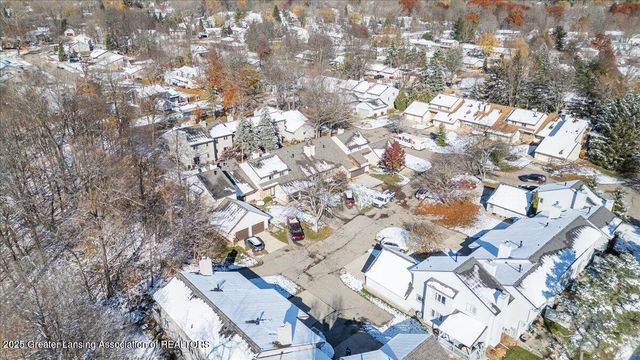 1114 Timbercreek Drive 41, Grand Ledge, MI 48837