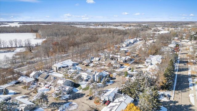 1114 Timbercreek Drive 41, Grand Ledge, MI 48837