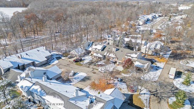 1114 Timbercreek Drive 41, Grand Ledge, MI 48837