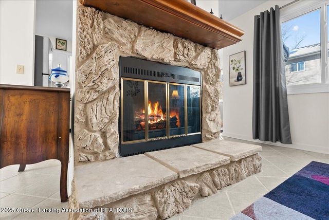 1114 Timbercreek Drive 41, Grand Ledge, MI 48837