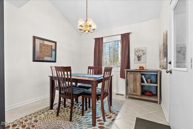 1114 Timbercreek Drive 41, Grand Ledge, MI 48837