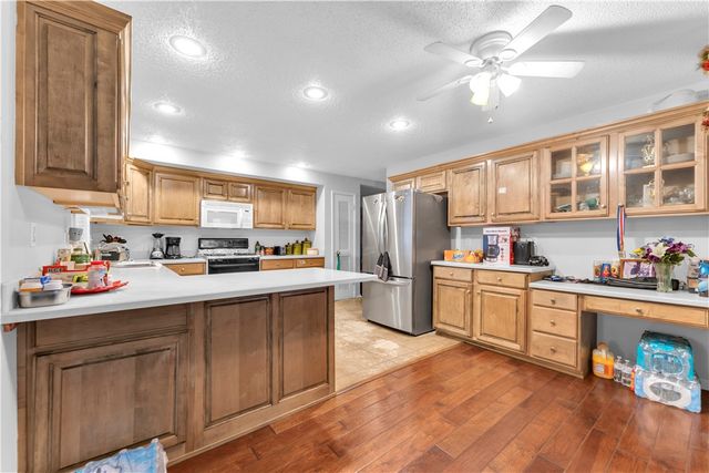 998 Eastgate Street, Siloam Springs, AR 72761