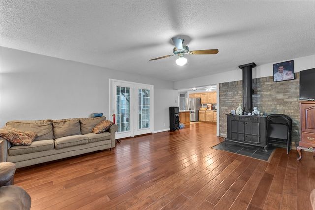 998 Eastgate Street, Siloam Springs, AR 72761