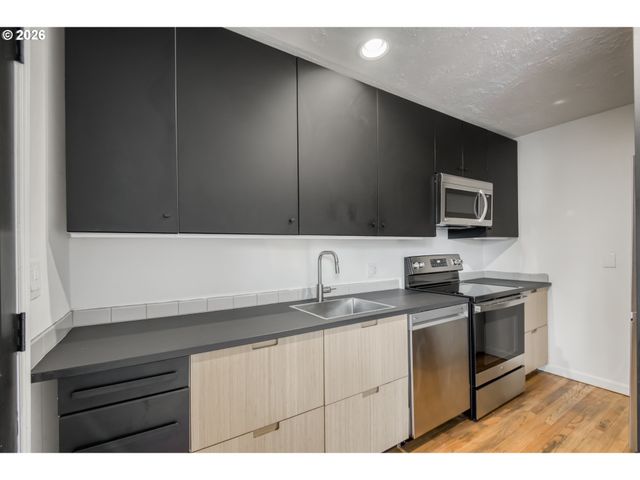 6706 Se 69TH Ave, Portland, OR 97206