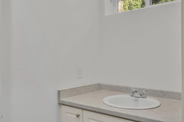 3021 Riverton Rd, Pollock Pines, CA 95726