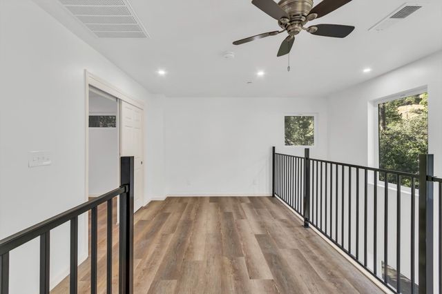 3021 Riverton Rd, Pollock Pines, CA 95726