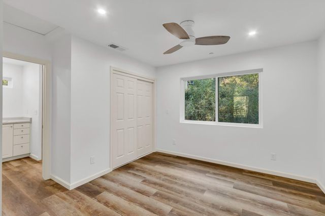 3021 Riverton Rd, Pollock Pines, CA 95726