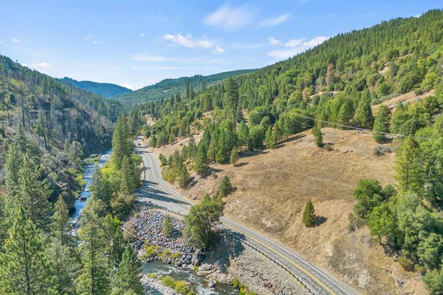 3021 Riverton Rd, Pollock Pines, CA 95726