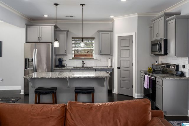 4460 OLD CAHABA PARKWAY, Helena, AL 35080