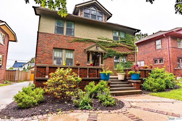 2328 N 50th Avenue, Omaha, NE 68104